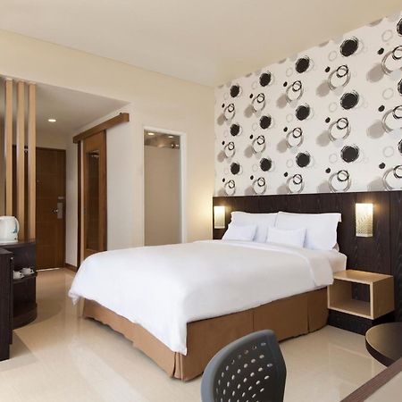 Aveon Express Hotel By Daphna International Yogyakarta Eksteriør bilde