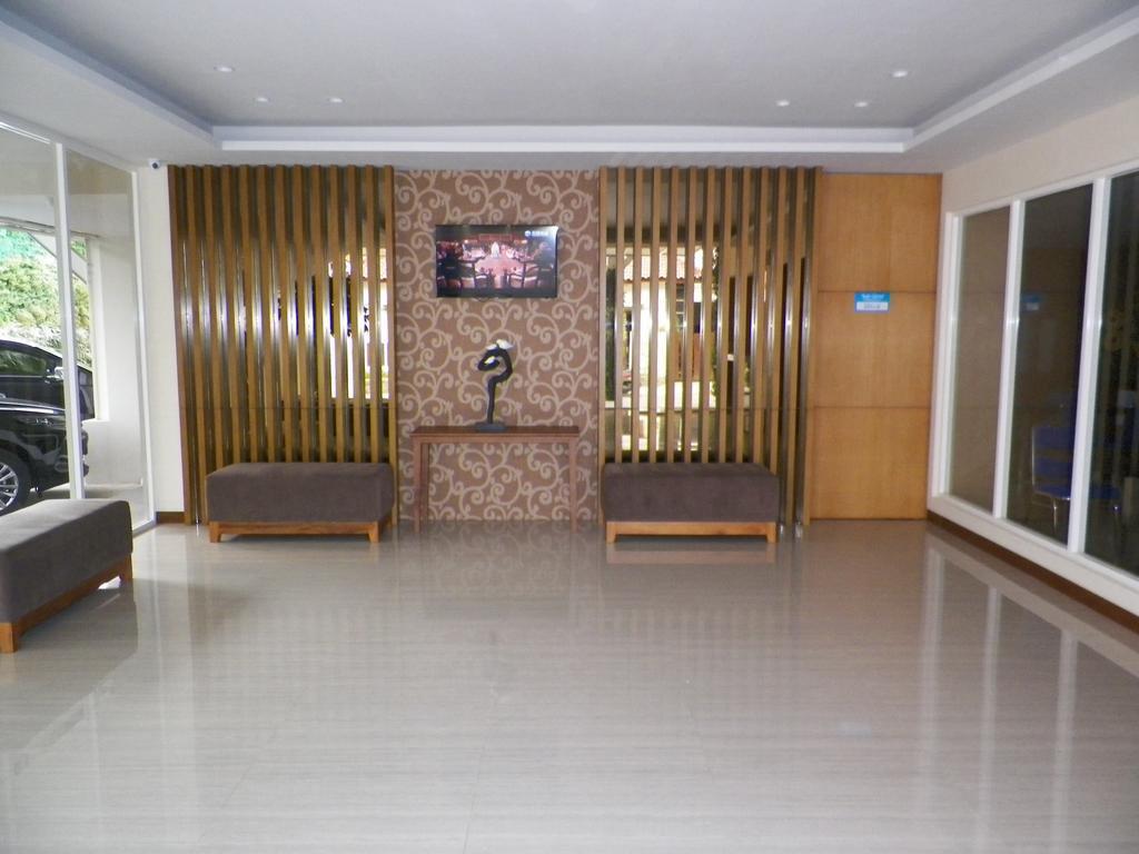Aveon Express Hotel By Daphna International Yogyakarta Eksteriør bilde